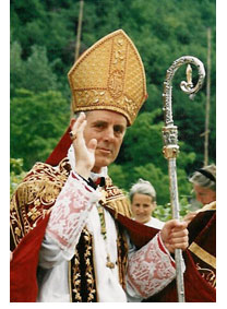 Mgr Williamson.jpg